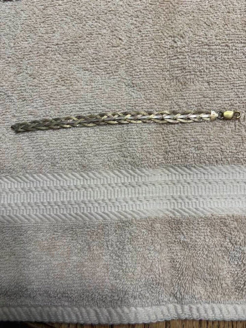 Bracelet
